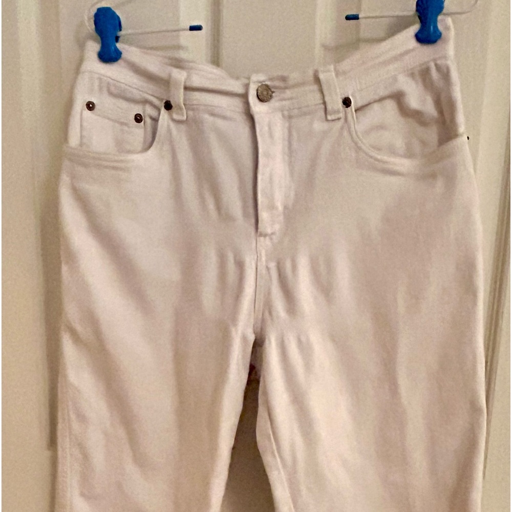 Bill Blass jeans, white.